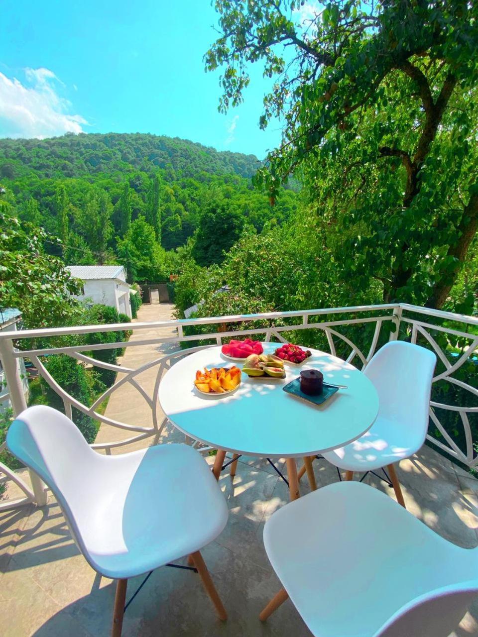 Green Garden B&B 딜리잔 외부 사진