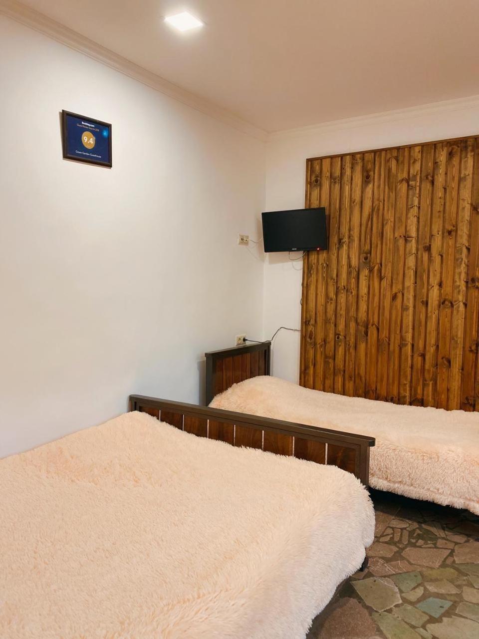 Green Garden B&B 딜리잔 외부 사진